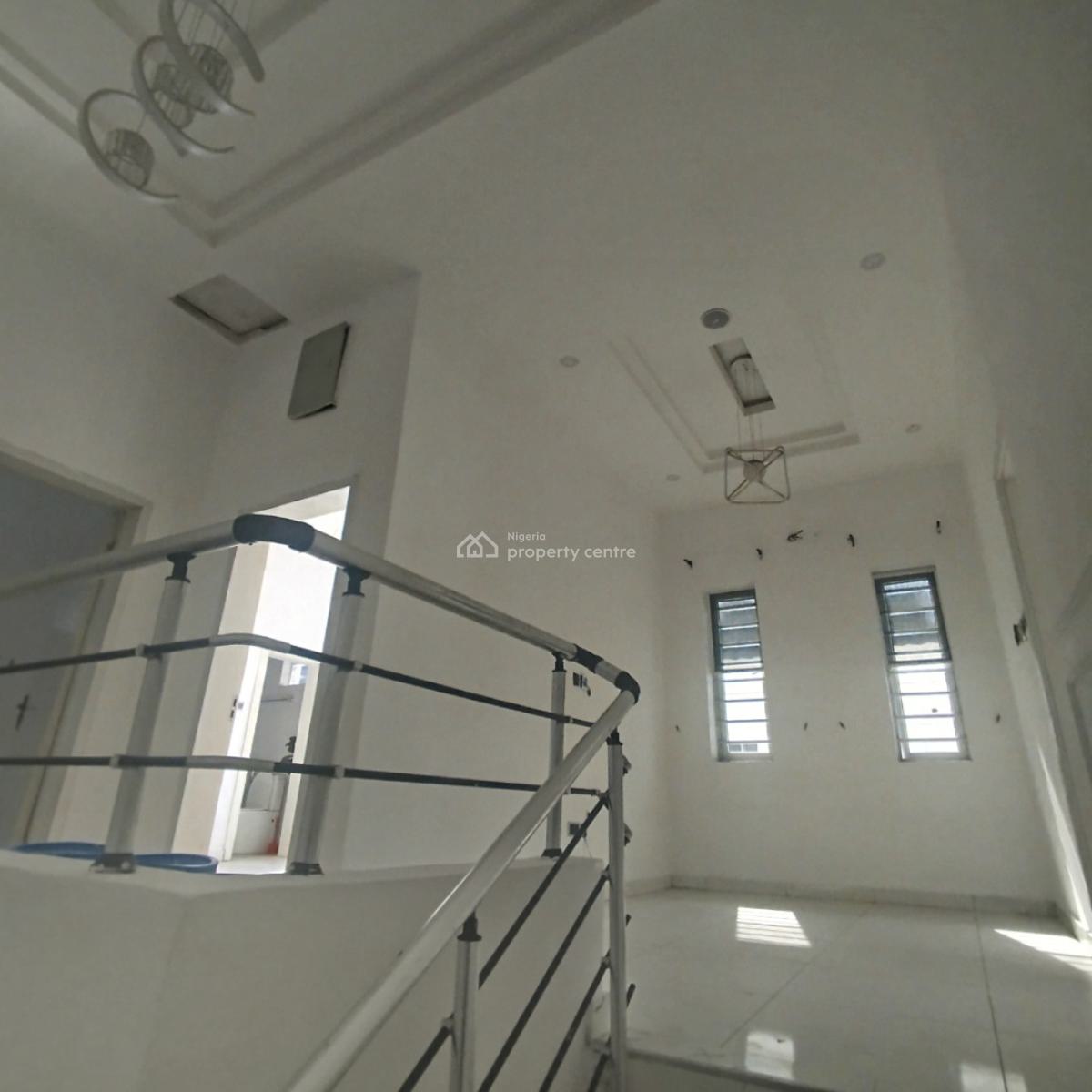 Nice 4 Bedroom Semi Detached Duplex with Bq, Chevron Drive, Lekki Expressway, Lekki, Lagos, Semi-detached Duplex for Rent