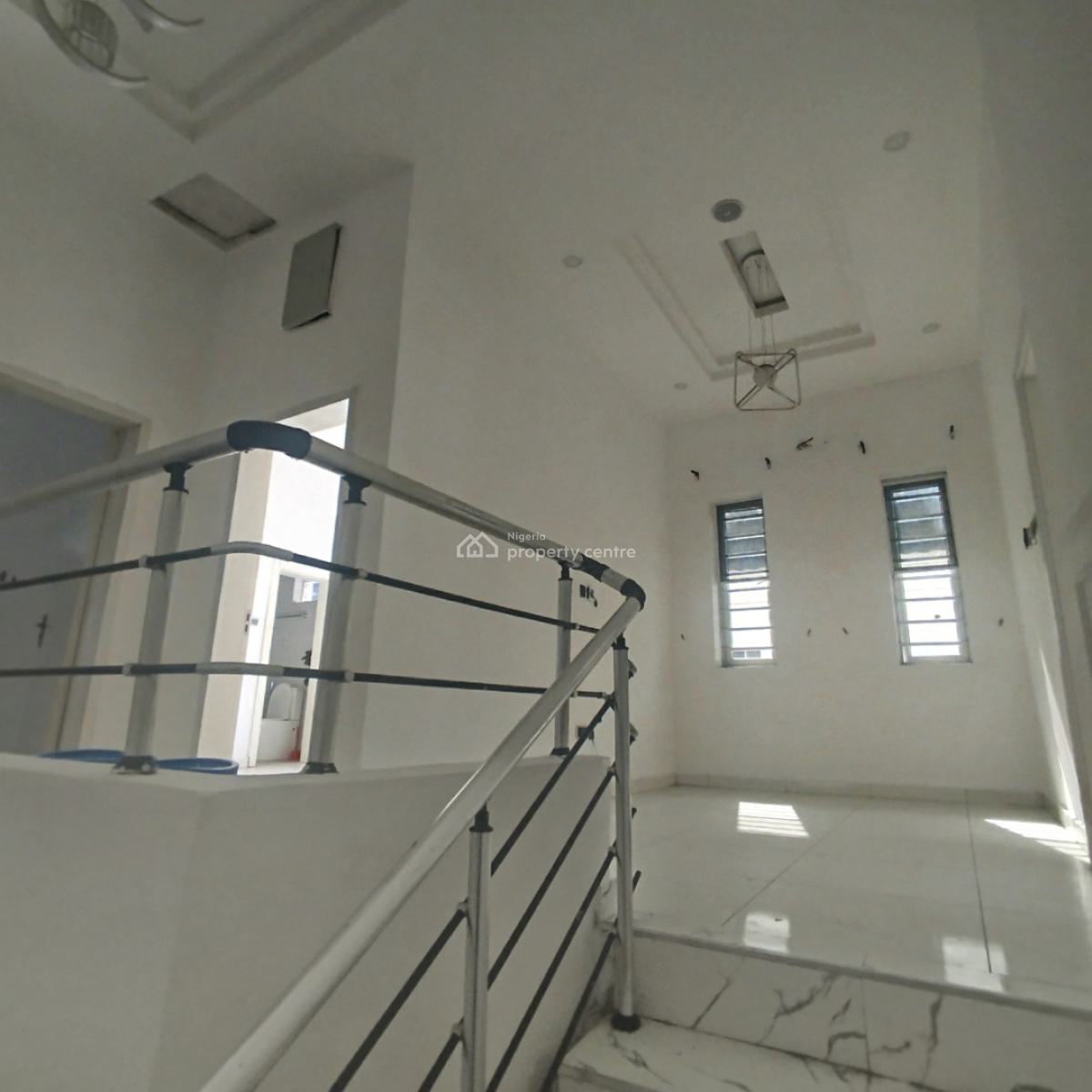 Nice 4 Bedroom Semi Detached Duplex with Bq, Chevron Drive, Lekki Expressway, Lekki, Lagos, Semi-detached Duplex for Rent
