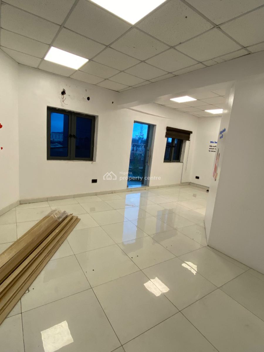 Executive Office Space in a Prime Location, Victoria Island (vi), Lagos, Office Space for Rent
