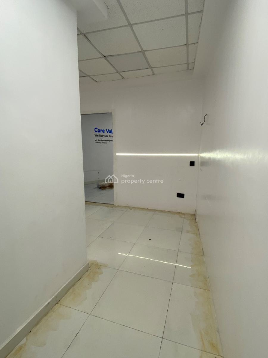 Executive Office Space in a Prime Location, Victoria Island (vi), Lagos, Office Space for Rent