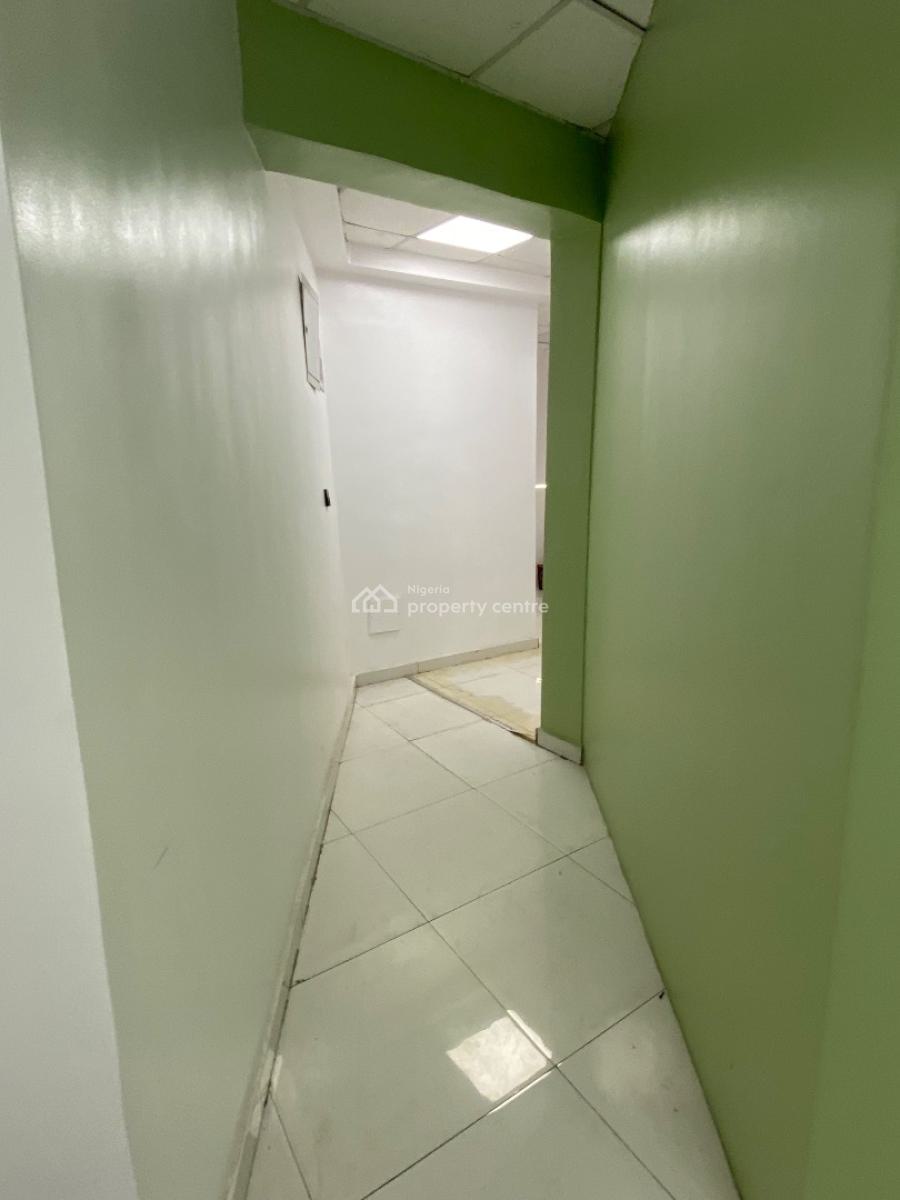 Executive Office Space in a Prime Location, Victoria Island (vi), Lagos, Office Space for Rent