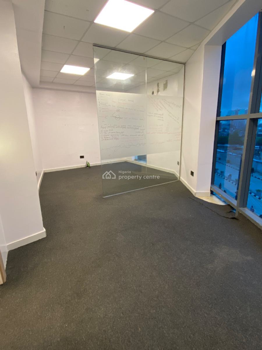 Executive Office Space in a Prime Location, Victoria Island (vi), Lagos, Office Space for Rent