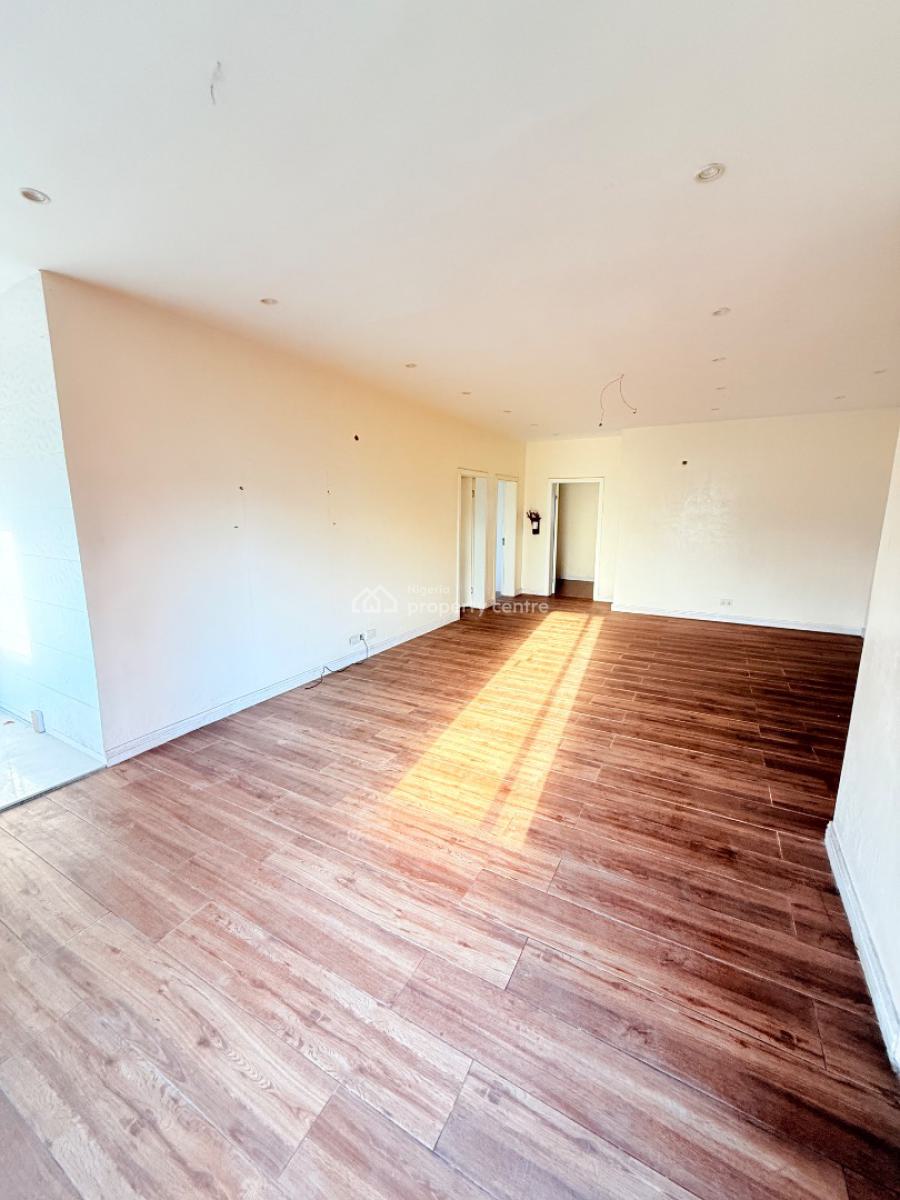 Spacious 3 Bedroom Apartment, Ikoyi, Lagos, Flat / Apartment for Sale