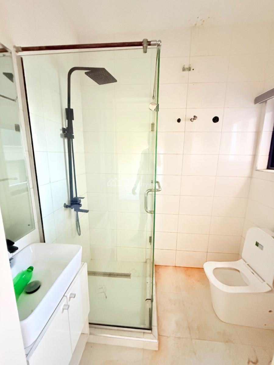 Spacious 3 Bedroom Apartment, Ikoyi, Lagos, Flat / Apartment for Sale