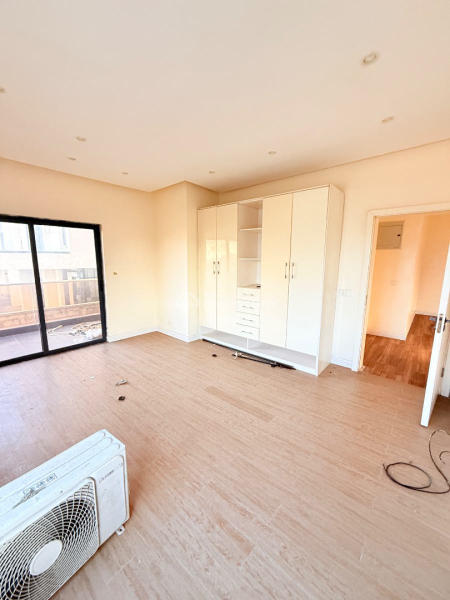 Spacious 3 Bedroom Apartment, Ikoyi, Lagos, Flat / Apartment for Sale