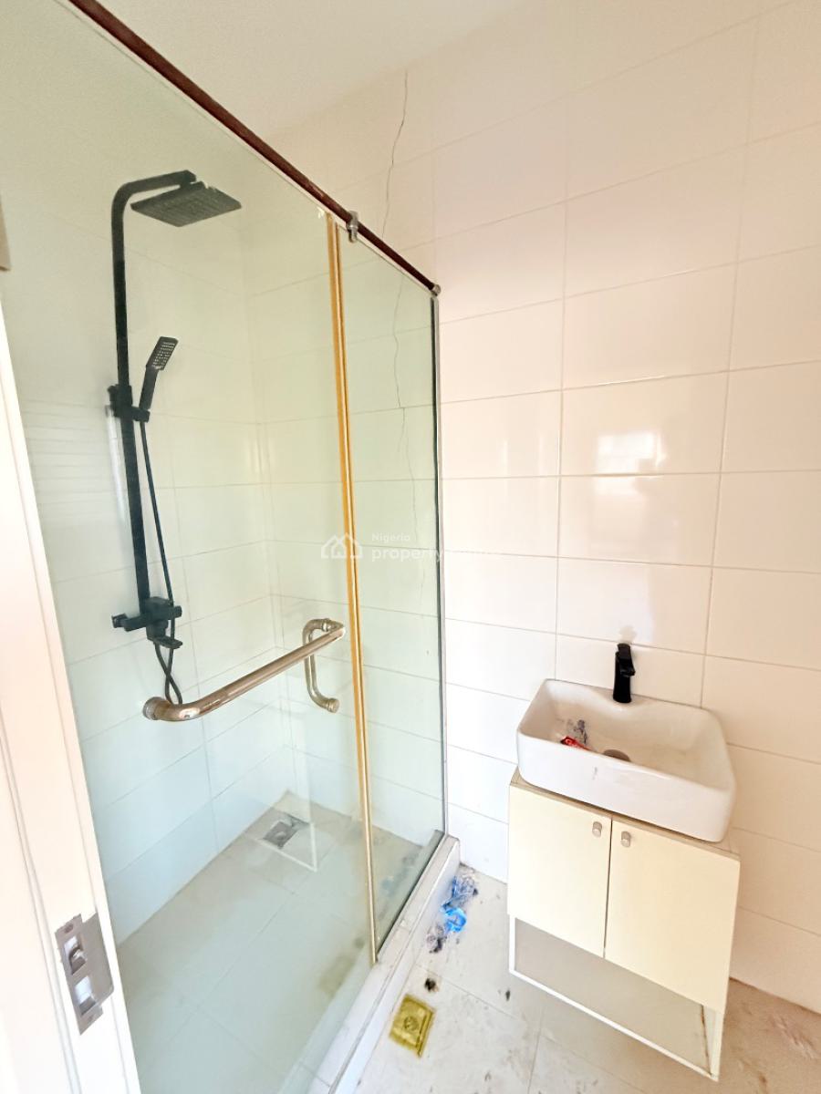 Spacious 3 Bedroom Apartment, Ikoyi, Lagos, Flat / Apartment for Sale