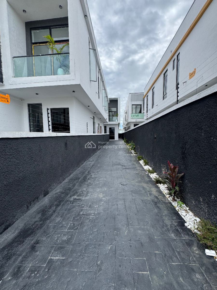 4 Bedroom Semi-detached Duplex, Ikota, Lekki, Lagos, Semi-detached Duplex for Sale