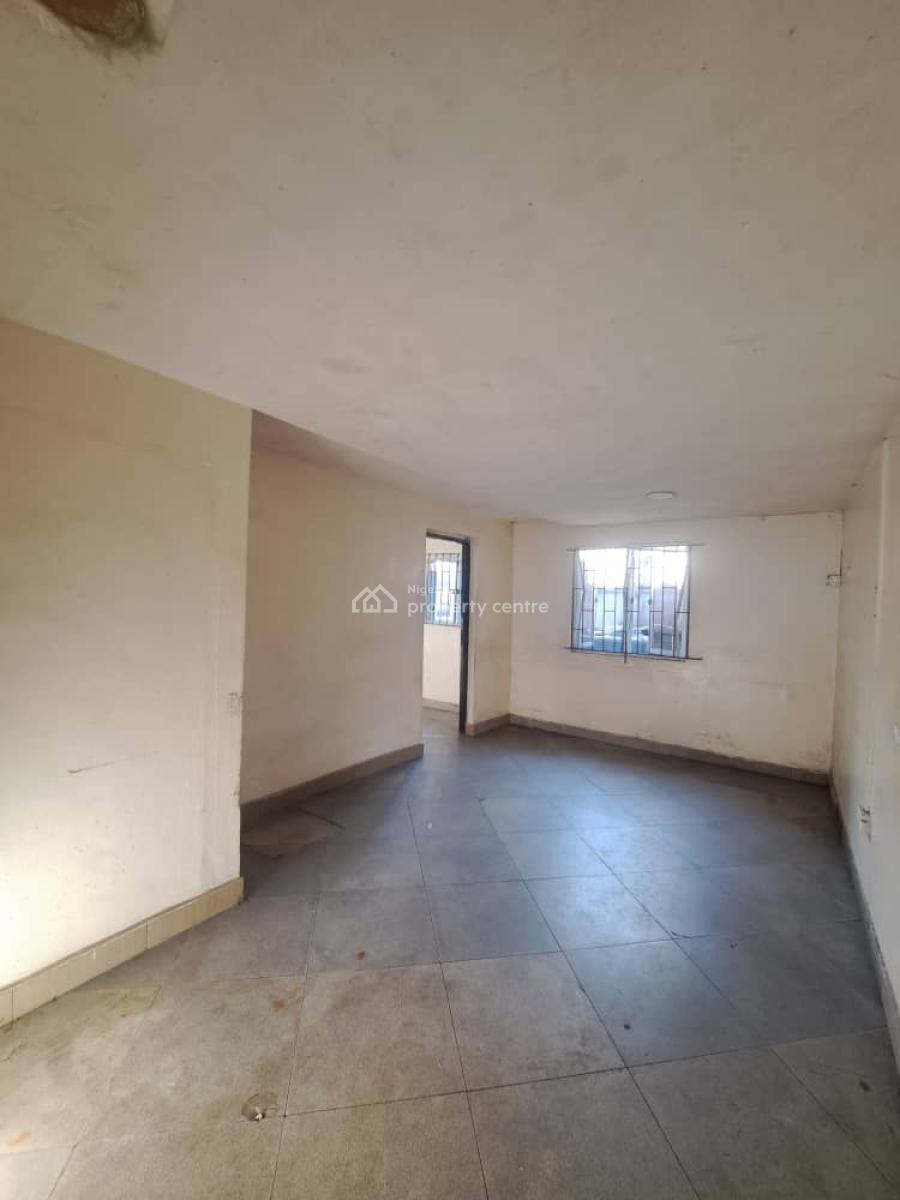 Specious Mini Flat Inside The Serene Environment  Ikoyi, Norman Williams Street Ikoyi, Ikoyi, Lagos, Mini Flat (room and Parlour) for Rent