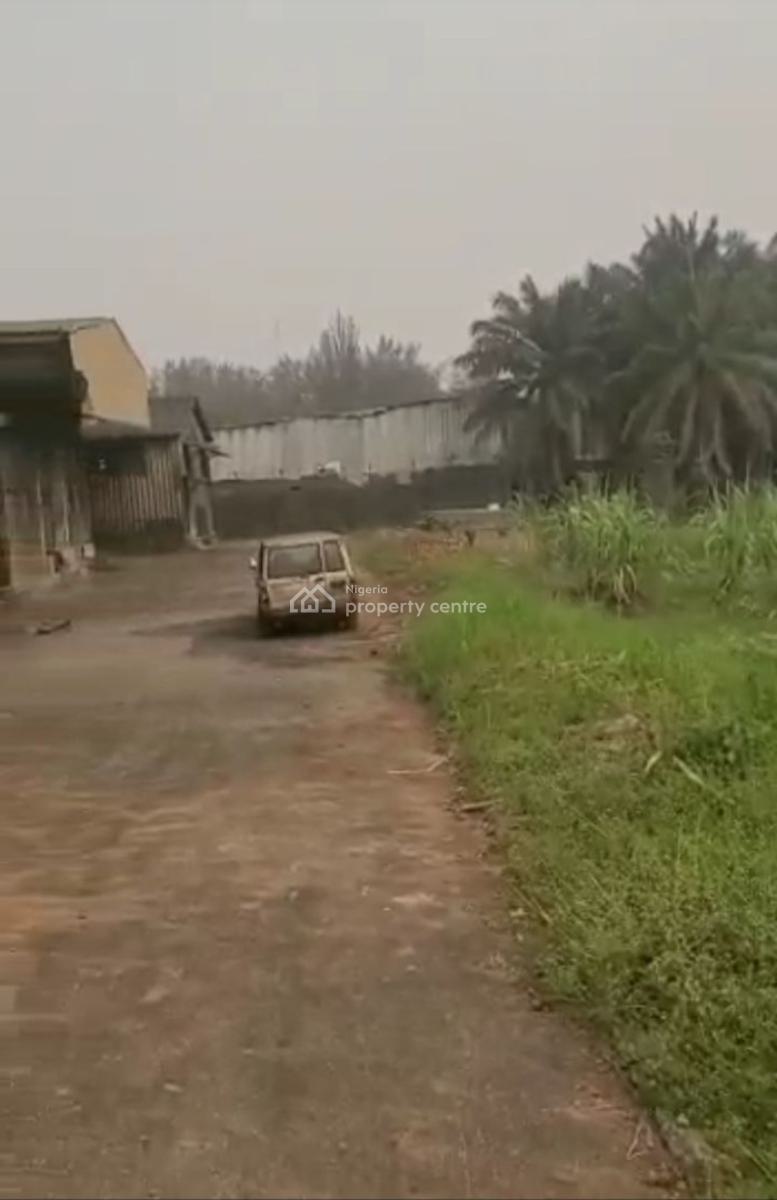 8,200sqm Land with 1 Bay Warehouse + 2 Floors Office Complex, Eric Moore, Surulere, Lagos, Warehouse for Sale
