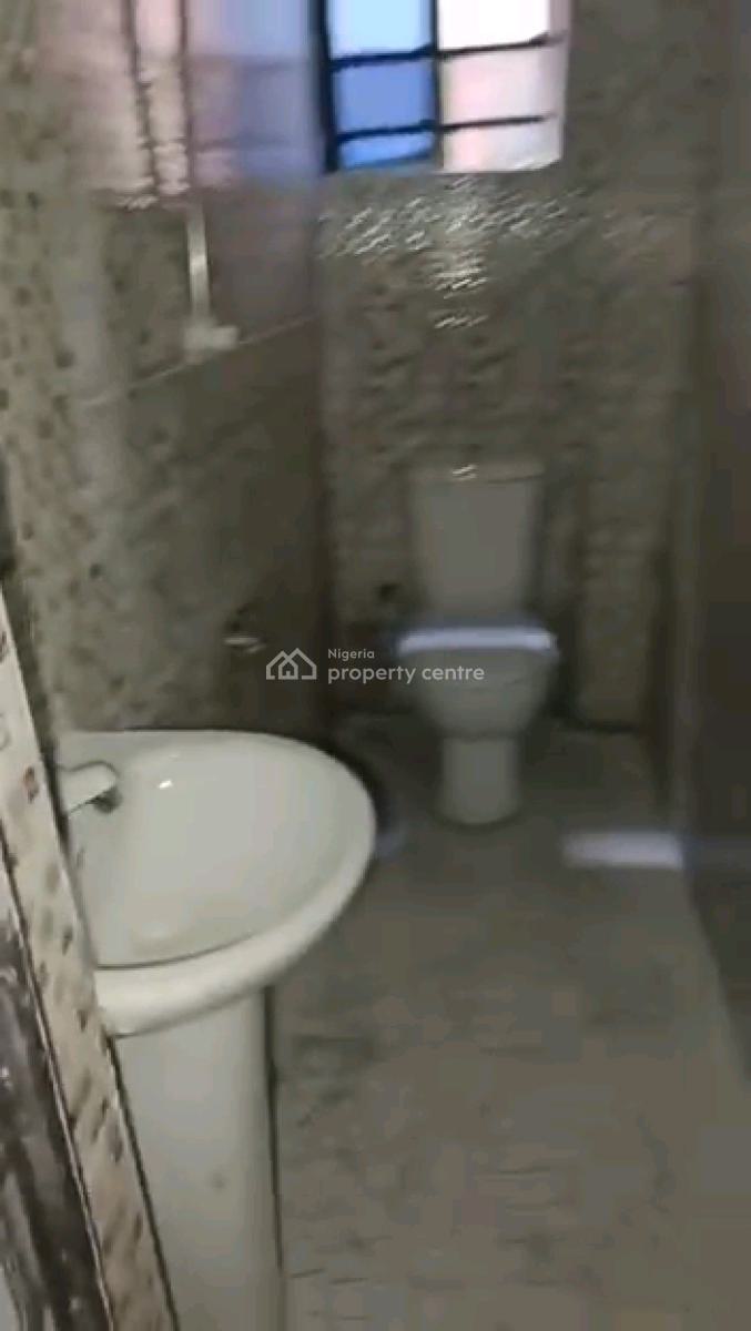 Newly Built 2-bedroom Flat, Ogunmokun, Mushin, Lagos, Flat / Apartment for Rent
