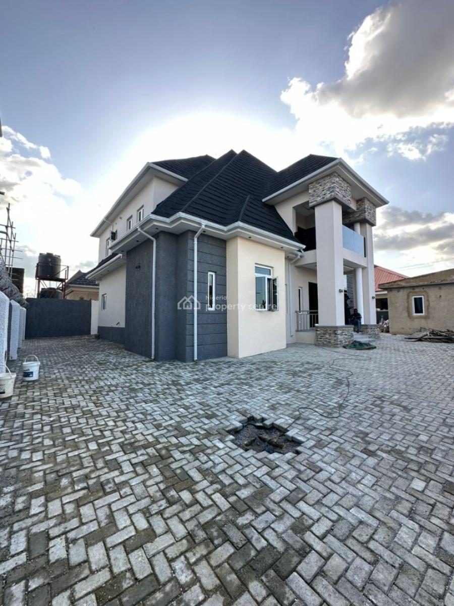 Luxury and Elegant 4-bedroom Detached Duplex with Living Rooms & Bq, Kaura, Abuja, Detached Duplex for Sale
