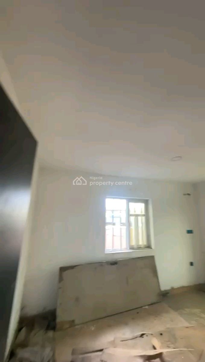 Standard and Executive 3 Bedroom Flat, Ilupeju, Lagos, Flat / Apartment for Rent