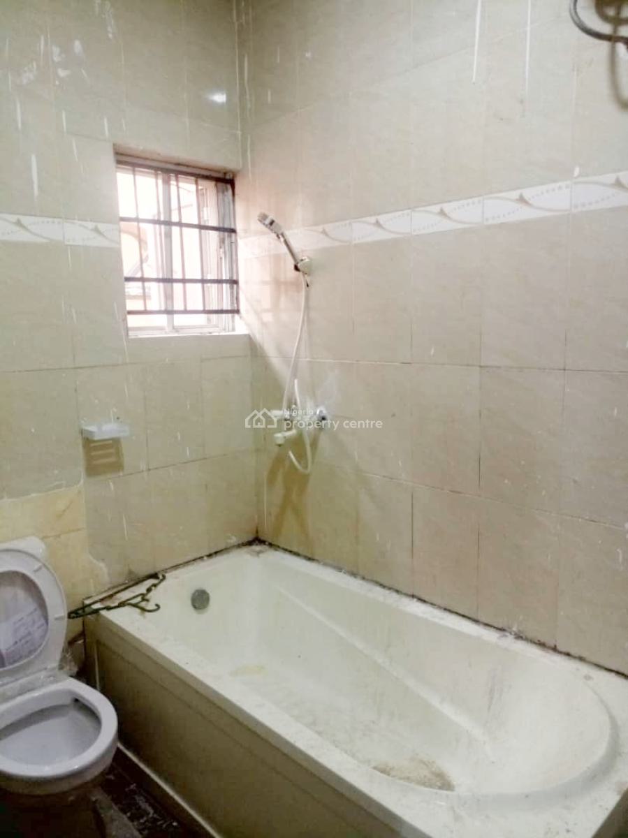 Luxury 4 Bedroom Semi Detached House, Gra Phase 2, Magodo, Lagos, Semi-detached Duplex for Rent