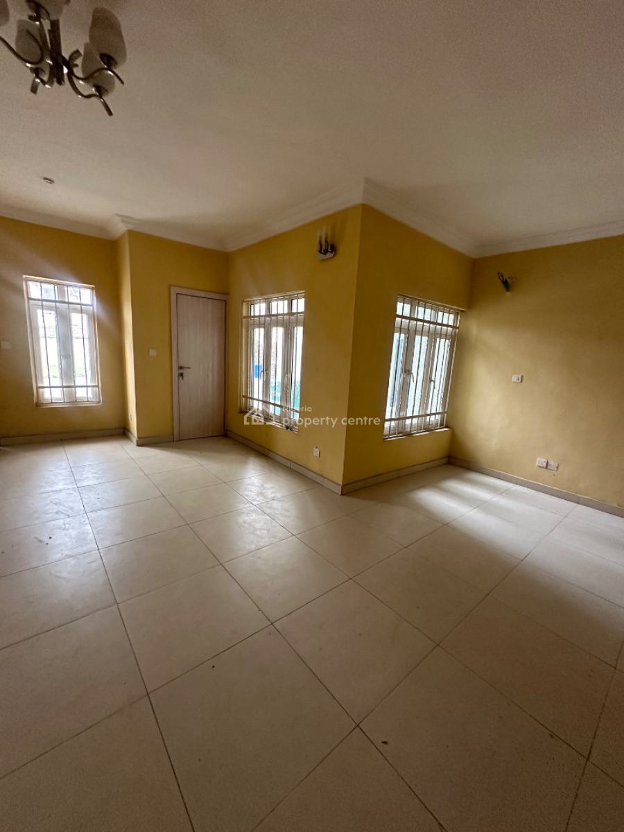 1 Room Apartment, Trinity Court, Osapa, Lekki, Lagos, Self Contain (single Rooms) for Rent