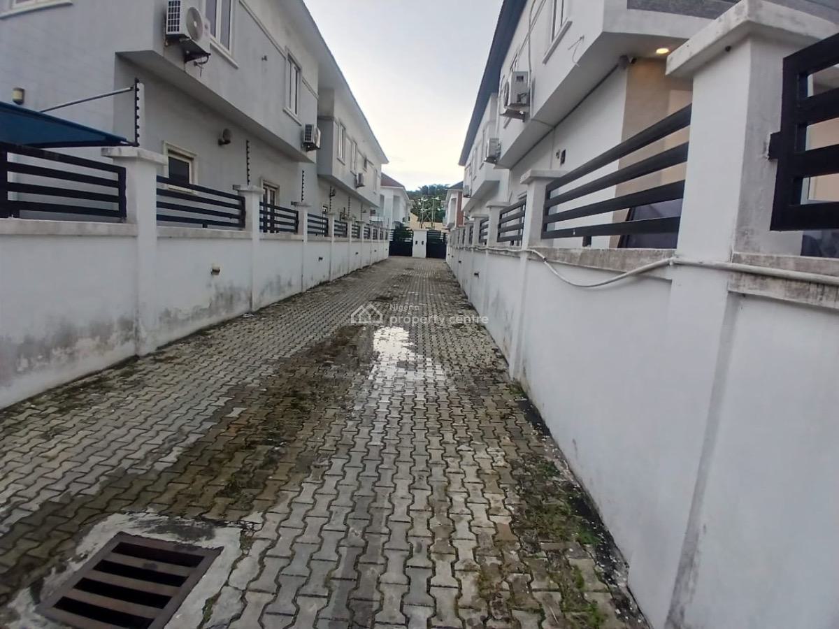 5 Bedroom Detached House with 2 Room Boys Quarters, Off Adewunmi Adebimpe Drive, Lekki Phase 1, Lekki, Lagos, Detached Duplex for Sale
