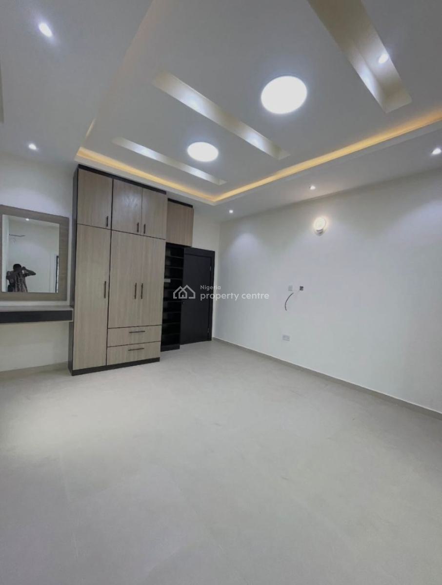 Fully Service 3 Bedroom Terrace Duplex with Bq, By Coastal Road, Ikate, Lekki, Lagos, Terraced Duplex for Rent