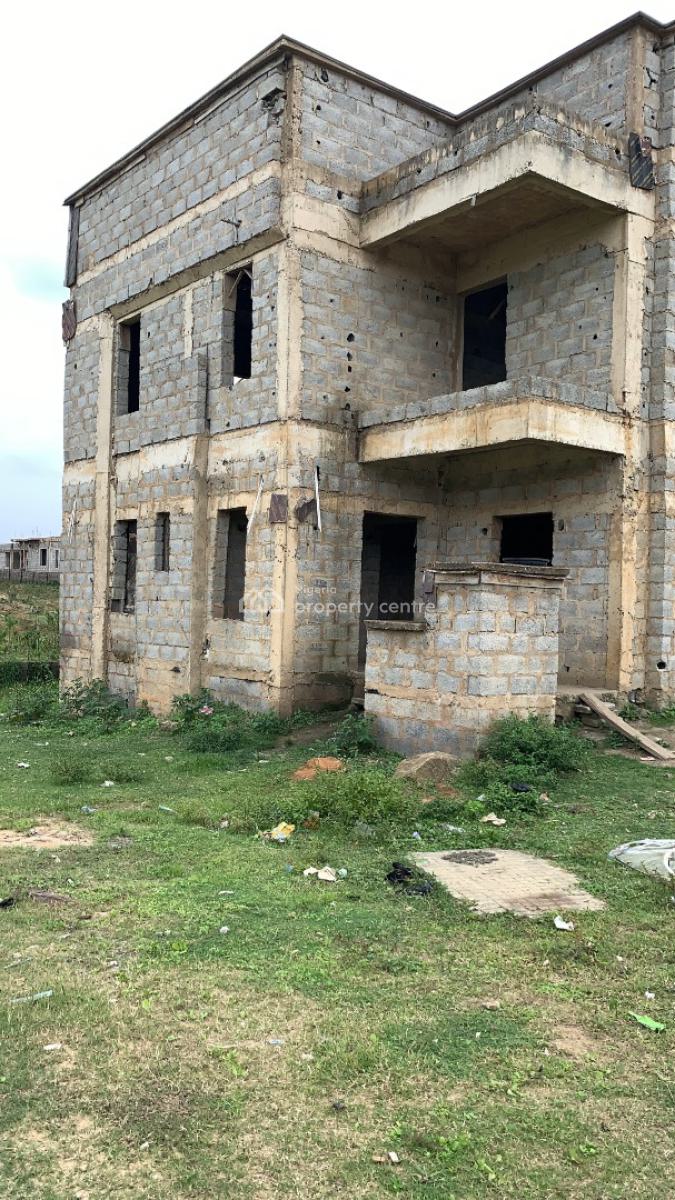 4 Bedrooms Detached Duplex with Bq, Nta Estate Road, Lugbe District, Abuja, Detached Duplex for Sale