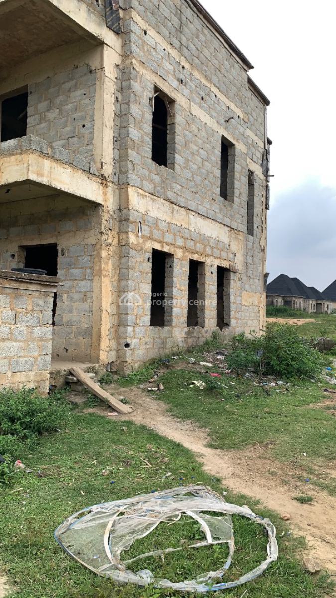 4 Bedrooms Detached Duplex with Bq, Nta Estate Road, Lugbe District, Abuja, Detached Duplex for Sale