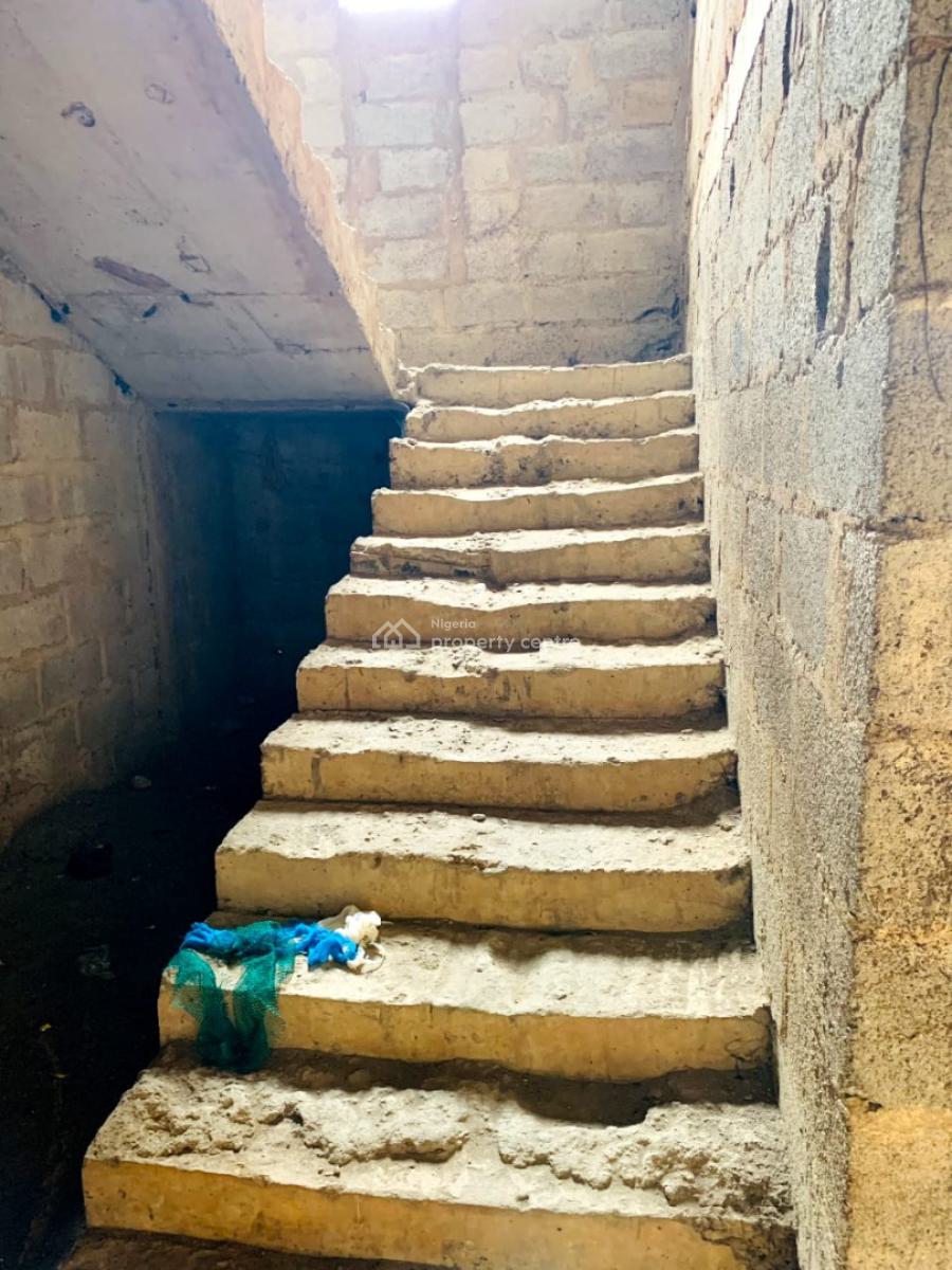 4 Bedrooms Detached Duplex with Bq, Nta Estate Road, Lugbe District, Abuja, Detached Duplex for Sale