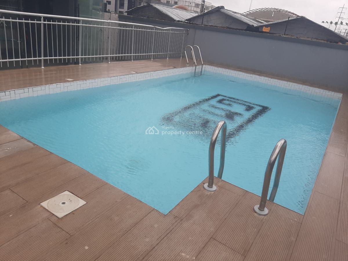 Tastefully Furnished and Serviced with 24/7 Power Supply 4 Bedroom En-, Lekki Phase 1, Lekki, Lagos, Flat / Apartment for Rent