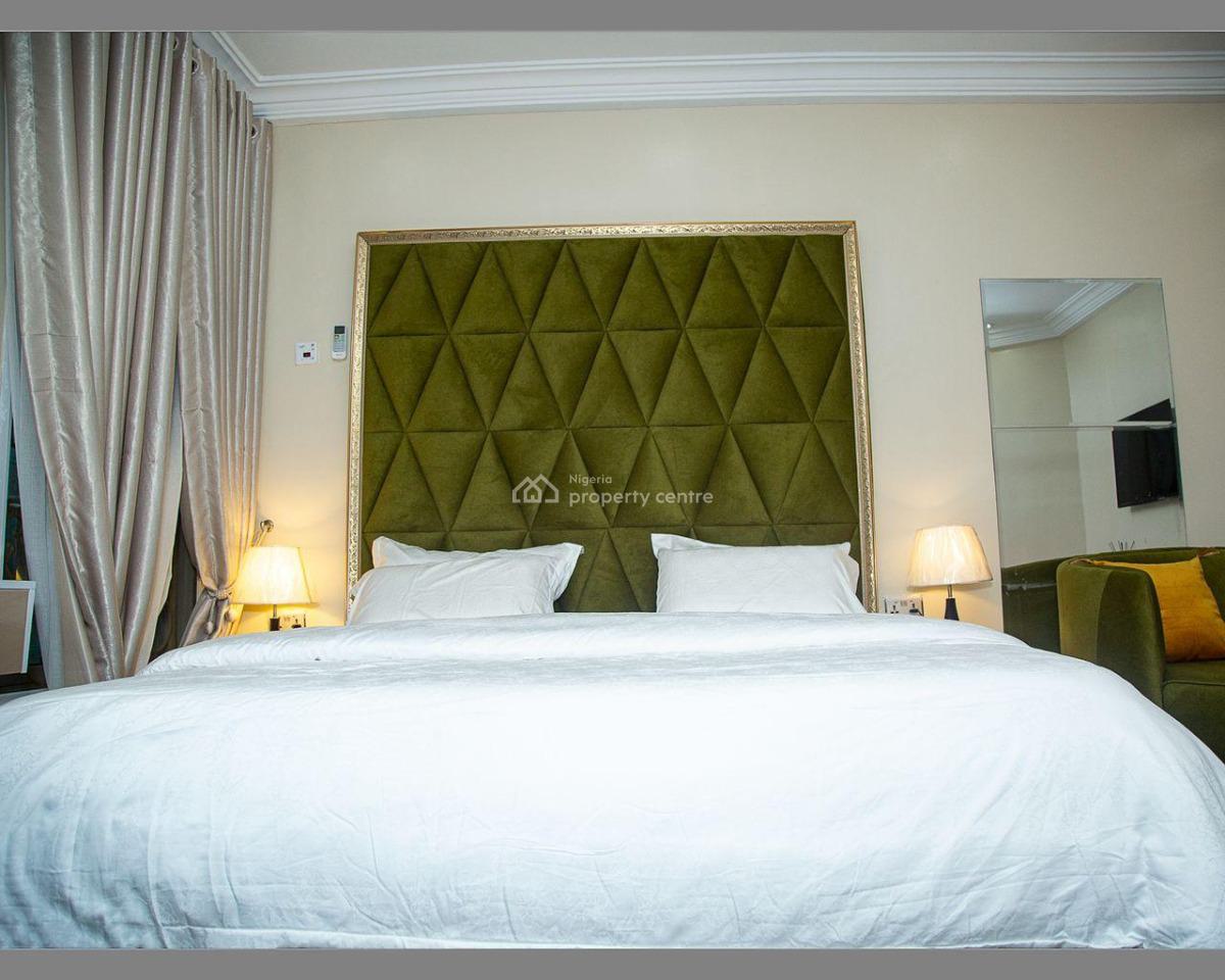 Luxury & Spacious Studio Apartment, 6 Adedeji Adekola Close Off Freedom Way, Lekki Phase 1, Lekki, Lagos, Self Contain (single Rooms) Short Let