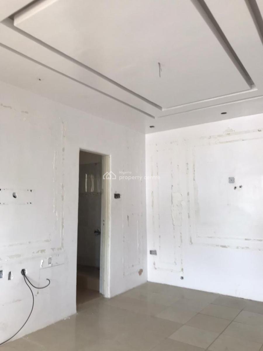Mini Flat, Admiralty Way, Lekki Phase 1, Lekki, Lagos, Mini Flat (room and Parlour) for Rent