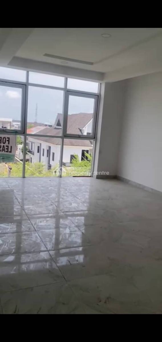 Well Positioned Spacious Neat Office Space, Pinnock Beach Estate, Osapa, Lekki, Lagos, Commercial Property for Rent