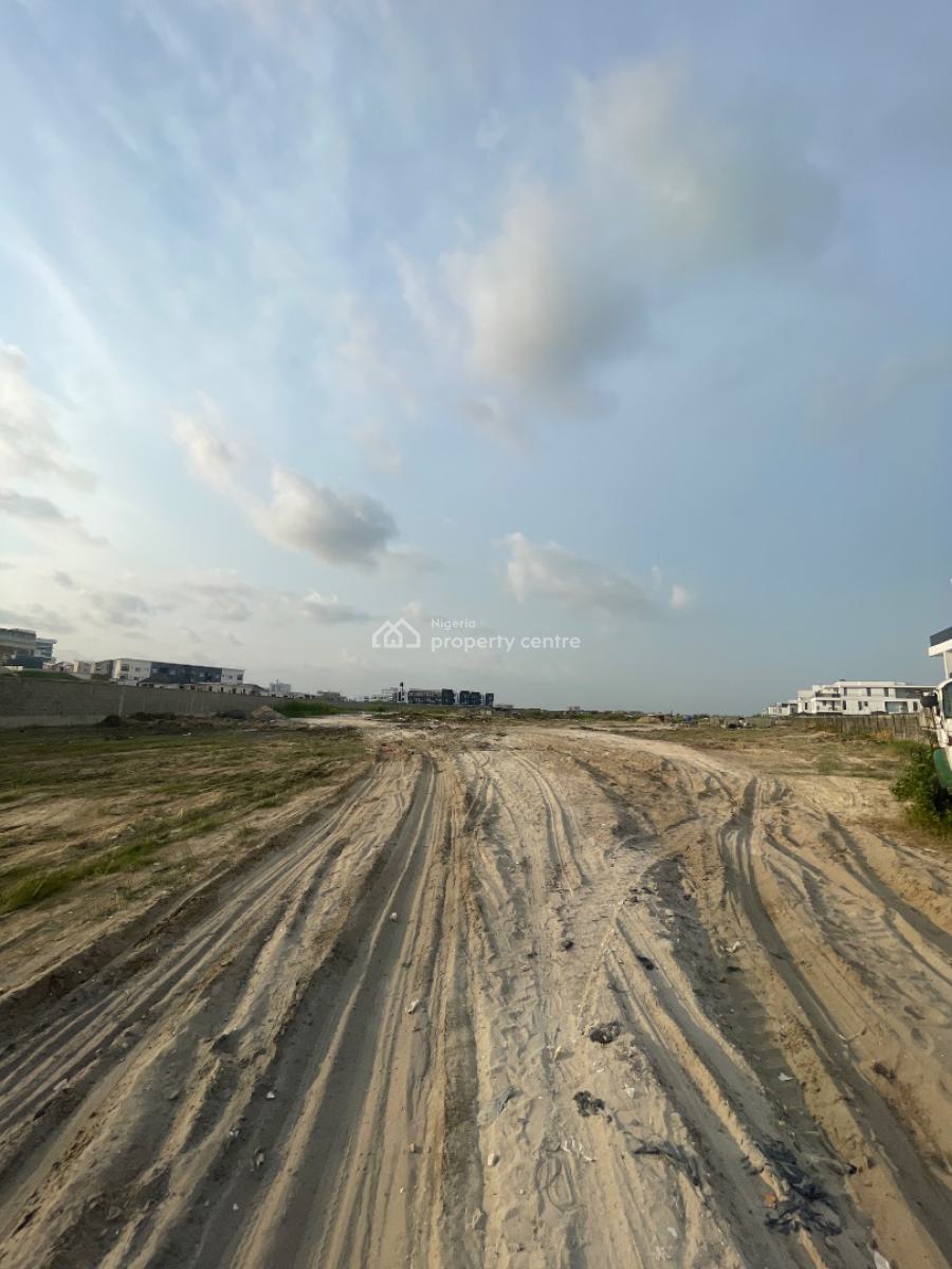 Massive 9.37 Hectares (93,700sqm) of Land, Ikate, Lekki, Lagos, Mixed-use Land for Sale