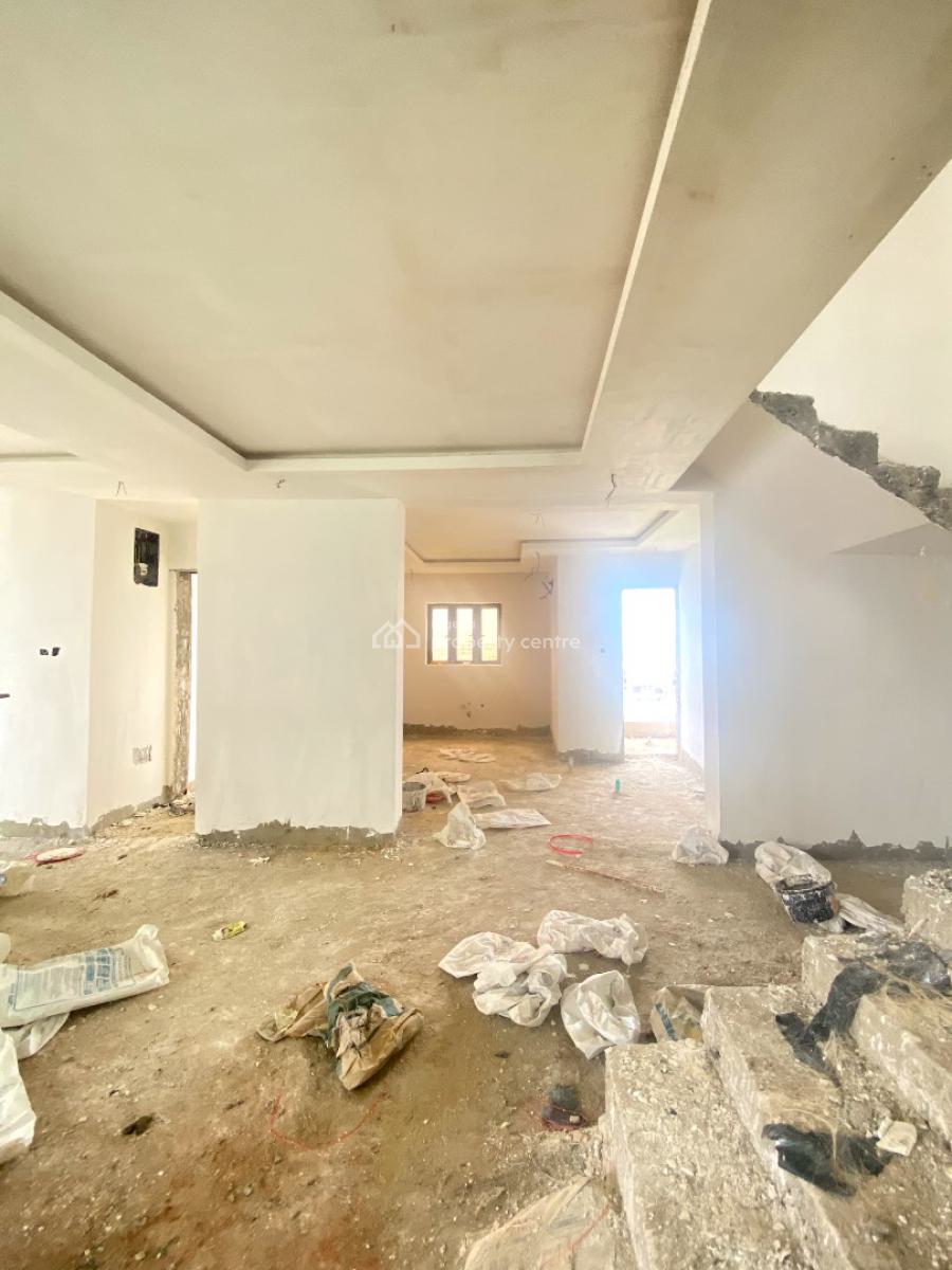 Modern 2 Bedroom Apartment with Elevator in a in a Secure Estate, Lekki Phase 1, Lekki, Lagos, Flat / Apartment for Sale