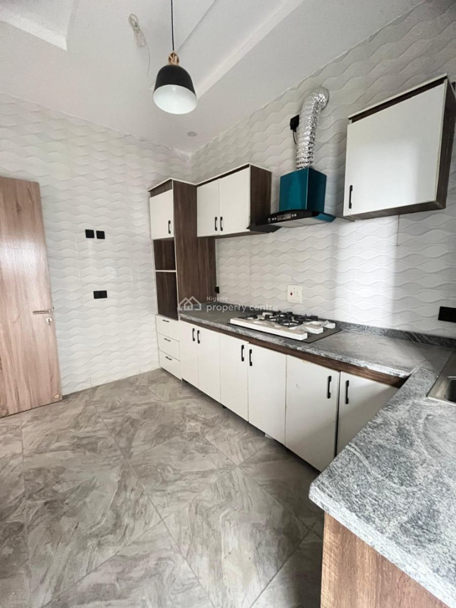 3bedroom Terrace Duplex, General Paint, Lekki, Lagos, House for Rent