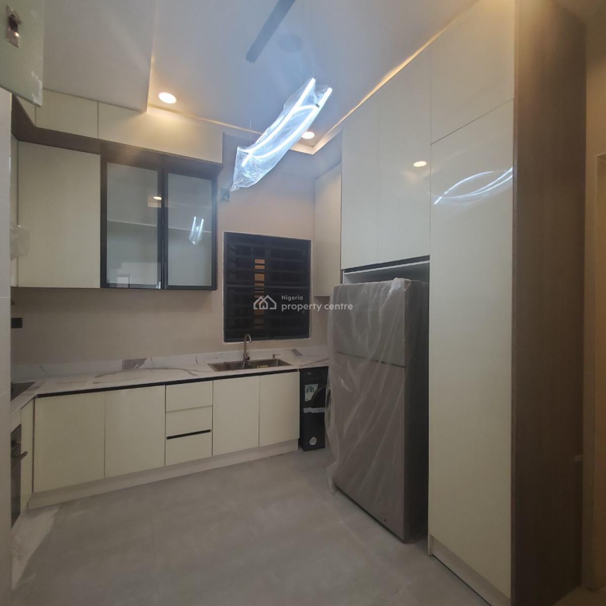 Stunning 3 Bedroom Apartments with a Pool and an Elevator, Lekki Phase 1, Lekki, Lagos, Flat / Apartment for Sale