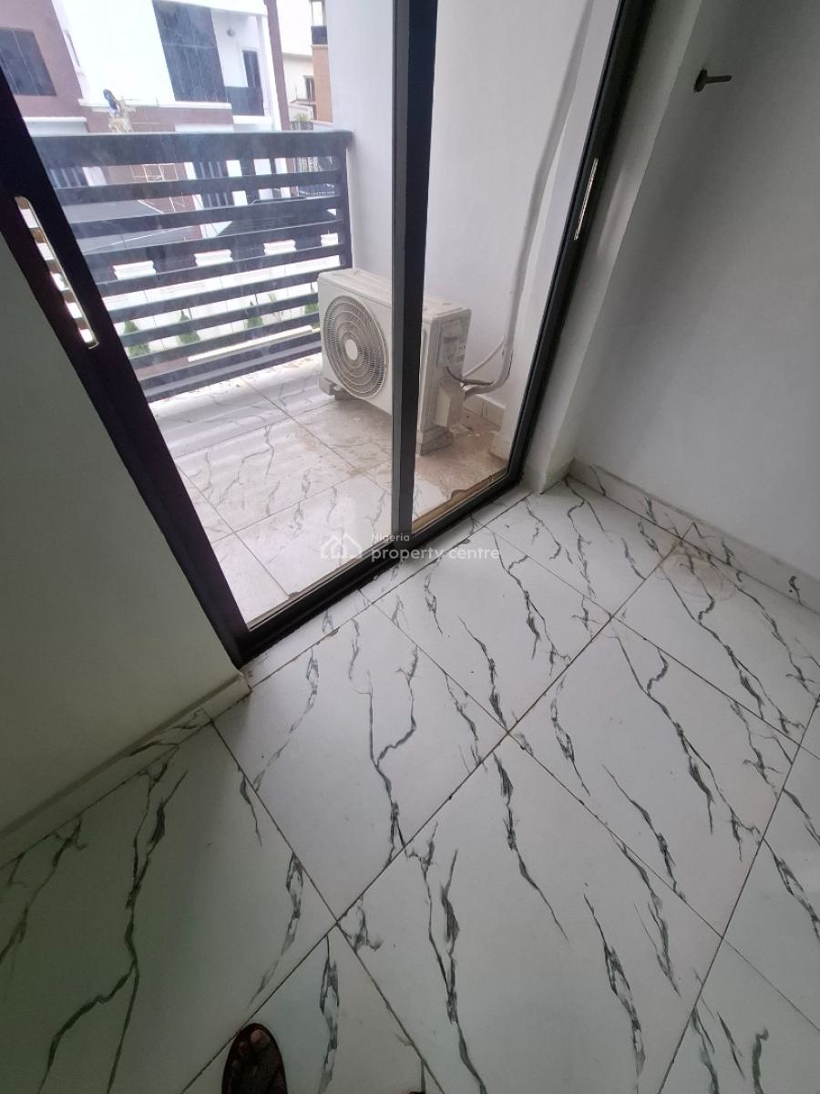 Standard Two Bedroom Apartment, Guzape District, Abuja, Flat / Apartment for Rent