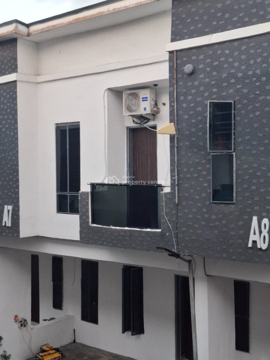 Mell Maint Spacious 4 Bedroom Terrace Duplex, Orchid, Lekki Phase 2, Lekki, Lagos, Terraced Duplex for Sale