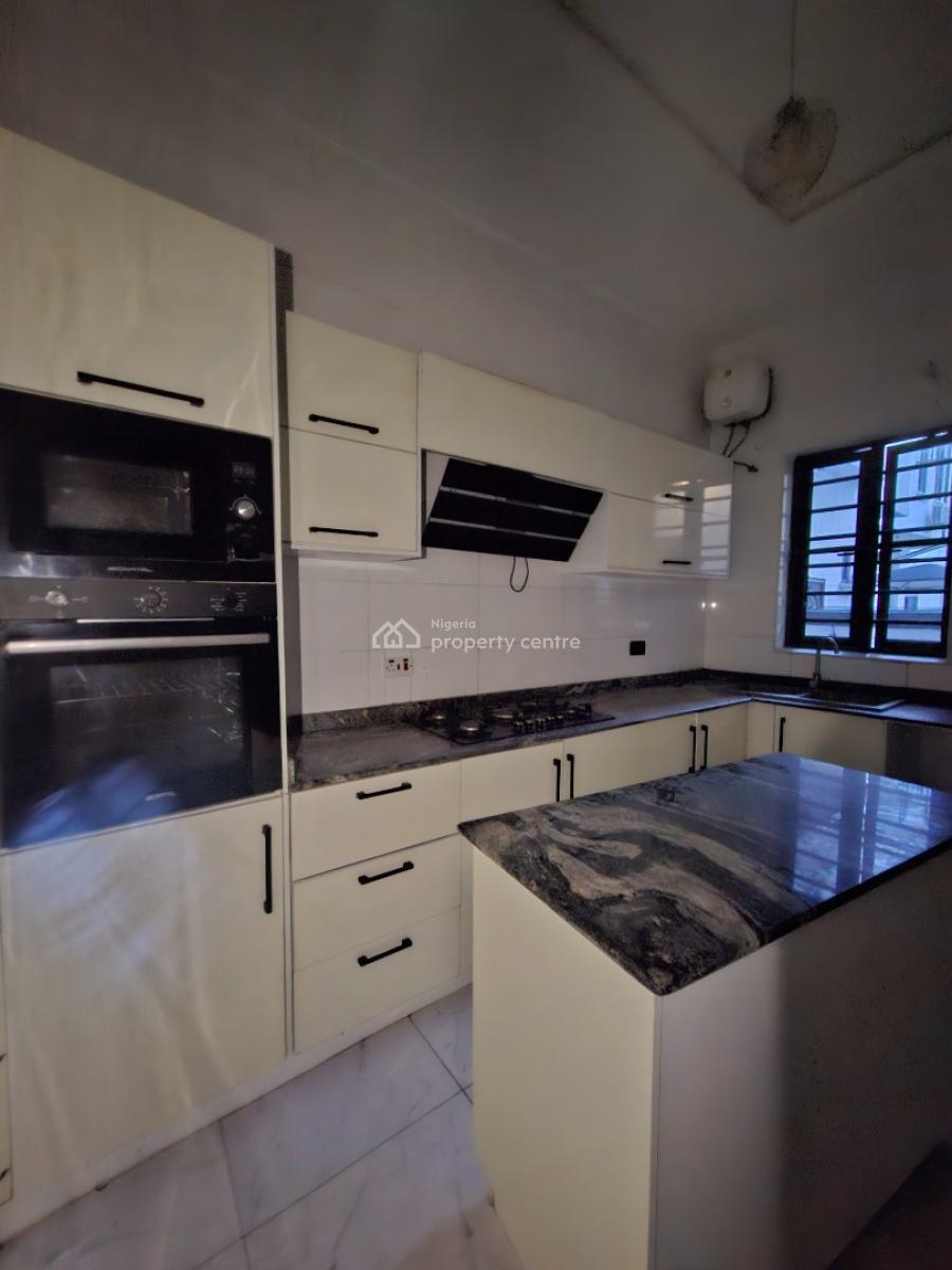 Mell Maint Spacious 4 Bedroom Terrace Duplex, Orchid, Lekki Phase 2, Lekki, Lagos, Terraced Duplex for Sale