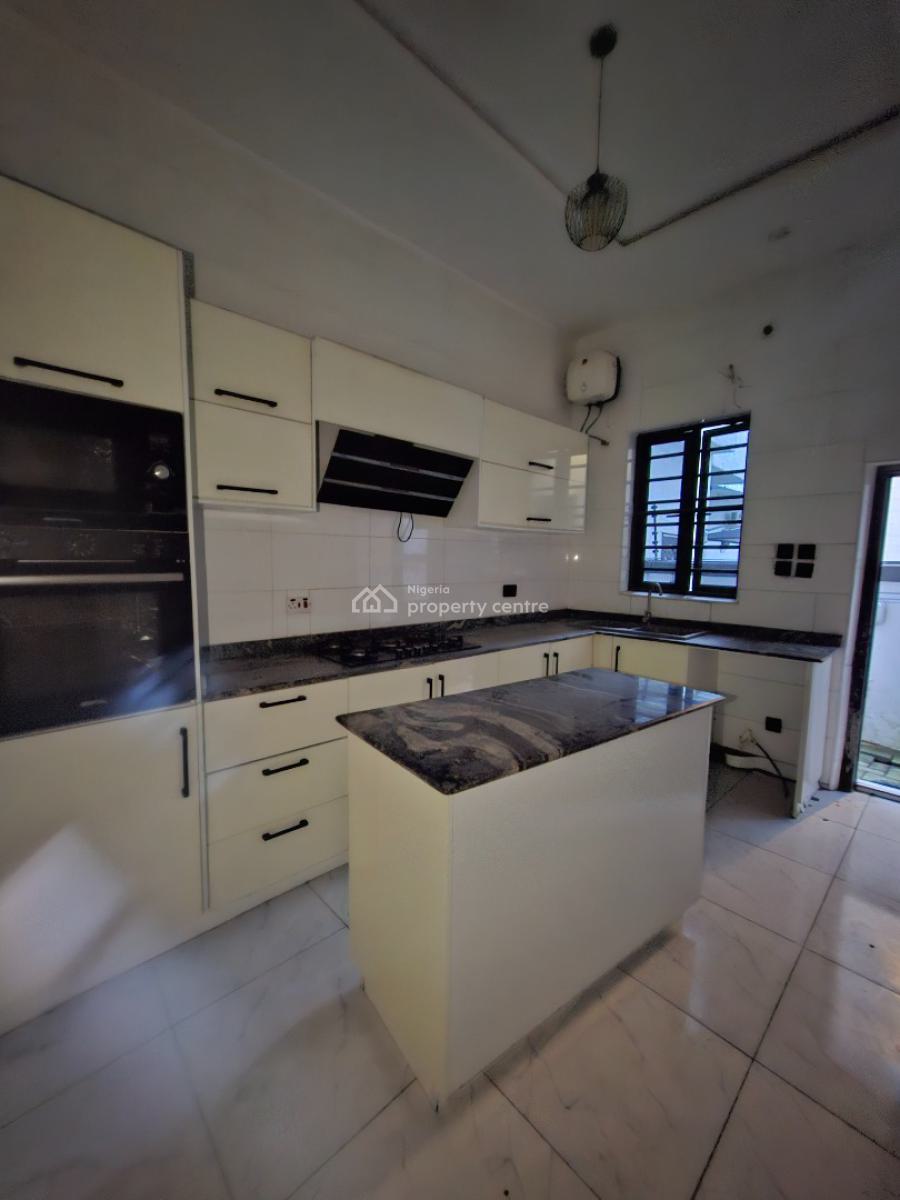 Mell Maint Spacious 4 Bedroom Terrace Duplex, Orchid, Lekki Phase 2, Lekki, Lagos, Terraced Duplex for Sale