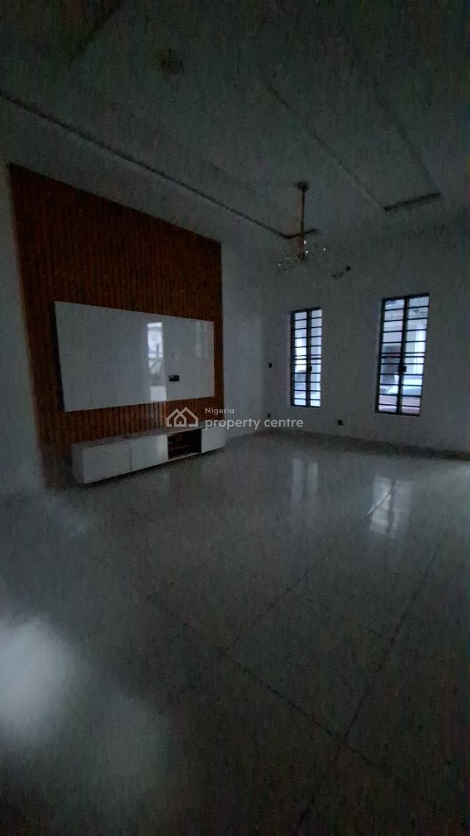 Mell Maint Spacious 4 Bedroom Terrace Duplex, Orchid, Lekki Phase 2, Lekki, Lagos, Terraced Duplex for Sale