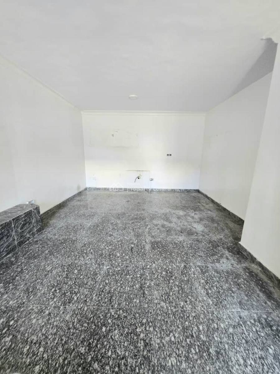 Spacious 5-bedroom Semi-detached Duplex, Lekki Phase 1, Lekki, Lagos, Office Space for Rent