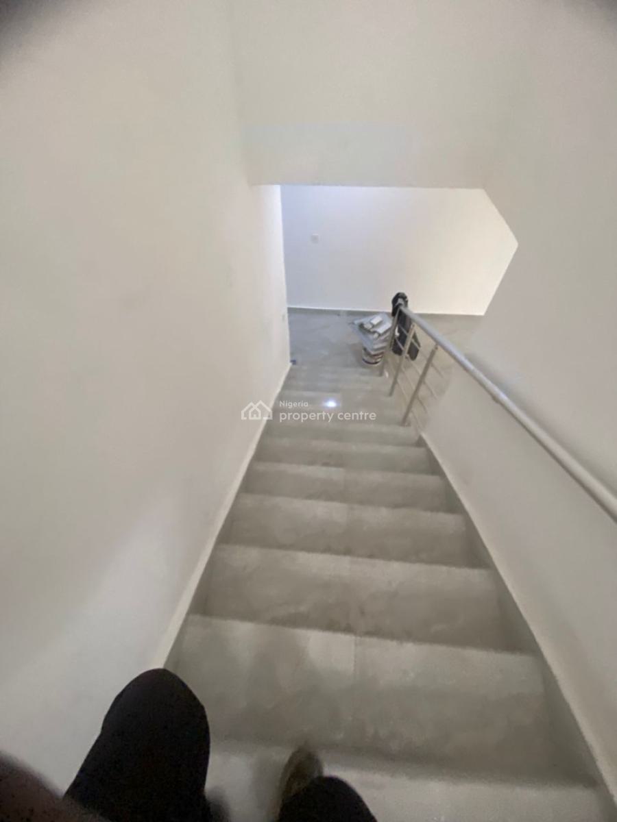 Luxury Four Bedrooms Semi-detached Duplex in a Well Organized Estate., Harris Drive Estate, Vgc, Lekki, Lagos, Semi-detached Duplex for Rent