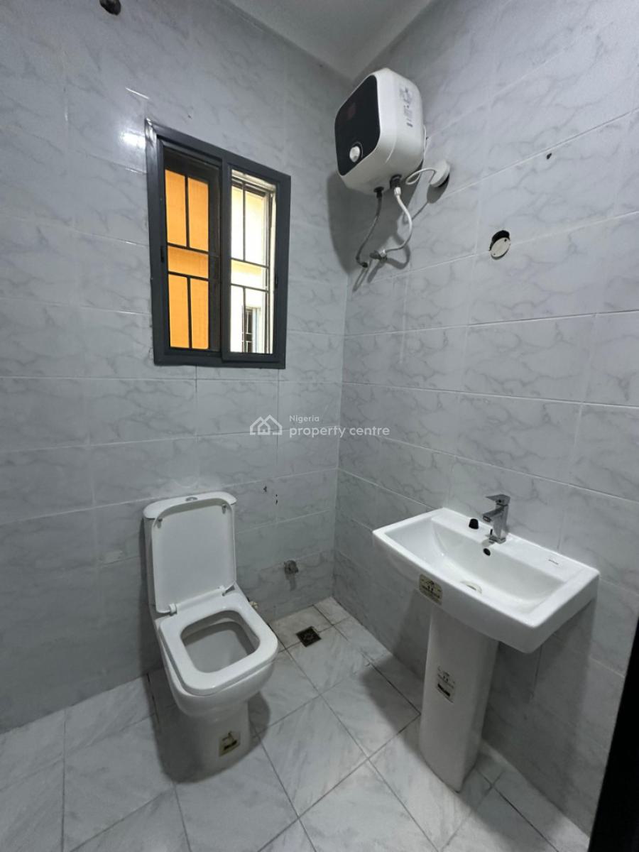 Unfurnished 2 Bedroom Apartment, Ikate, Lekki, Lagos, Flat / Apartment for Rent