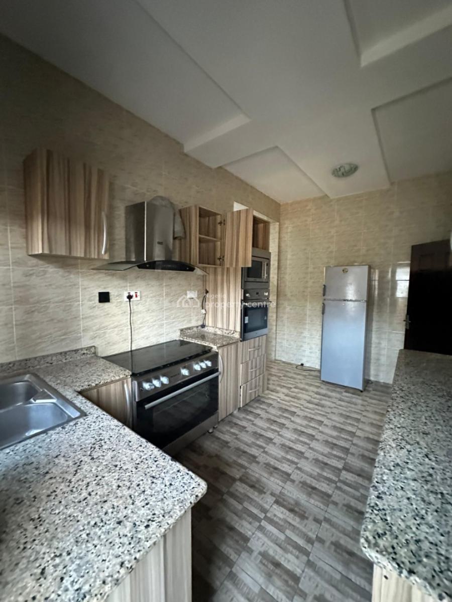 Unfurnished 2 Bedroom Apartment, Ikate, Lekki, Lagos, Flat / Apartment for Rent