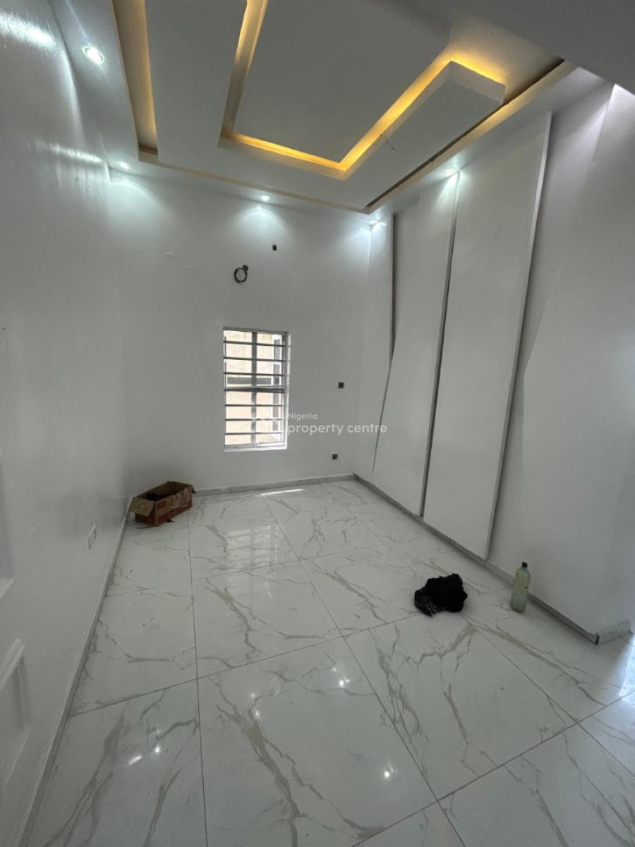 Luxurious Converted 1 Bedroom (mini Flat) Apartment with Fitted Open Plan Kitchen, Bera Estate, Chevron, Lekki Phase 2, Lekki, Lagos, Mini Flat (room and Parlour) for Rent