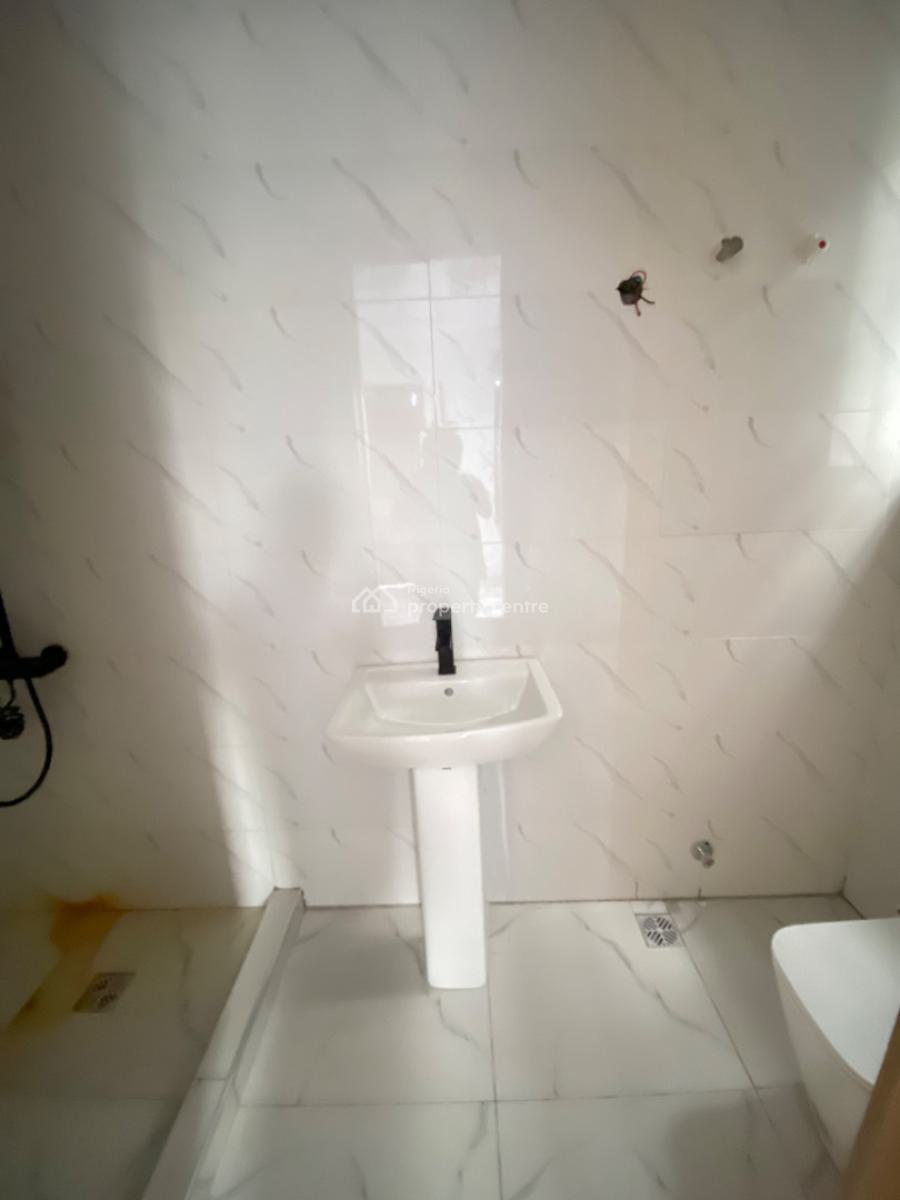 5 Bedrooms Fully Detached Duplex with Bq, Ajah, Lagos, Detached Duplex for Sale