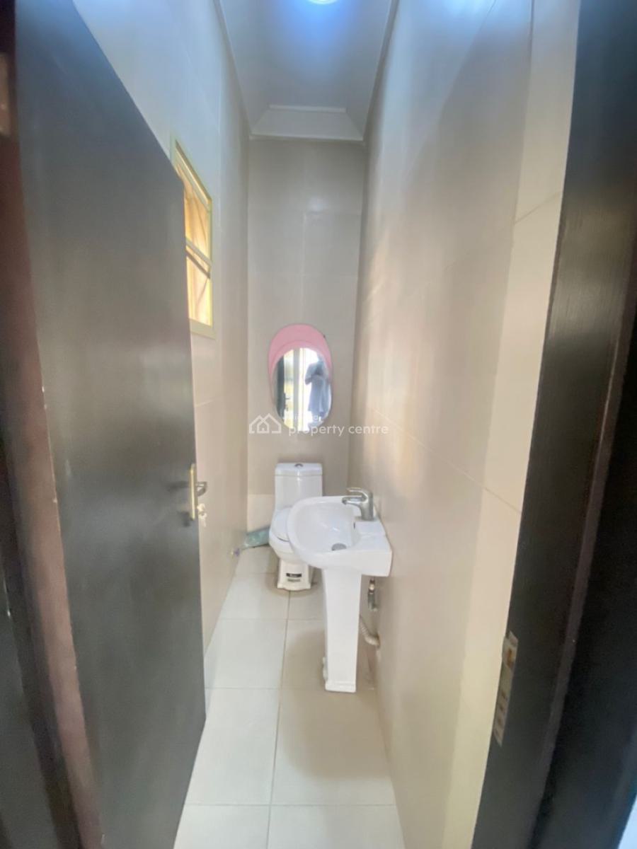 Nice 4 Bedroom Fully Detached Duplex with Bq, Chevron, Lekki, Lagos, Detached Duplex for Rent