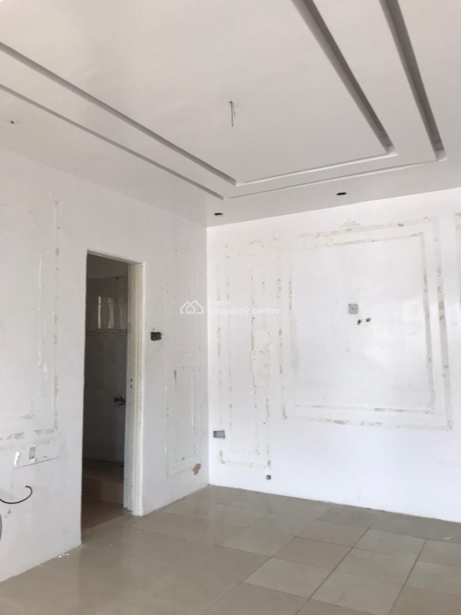 Very Standard and Massive Clean Mini Flat with Guest Toilet Upstairs, Off Admiralty Way, Lekki Phase 1, Lekki, Lagos, Mini Flat (room and Parlour) for Rent