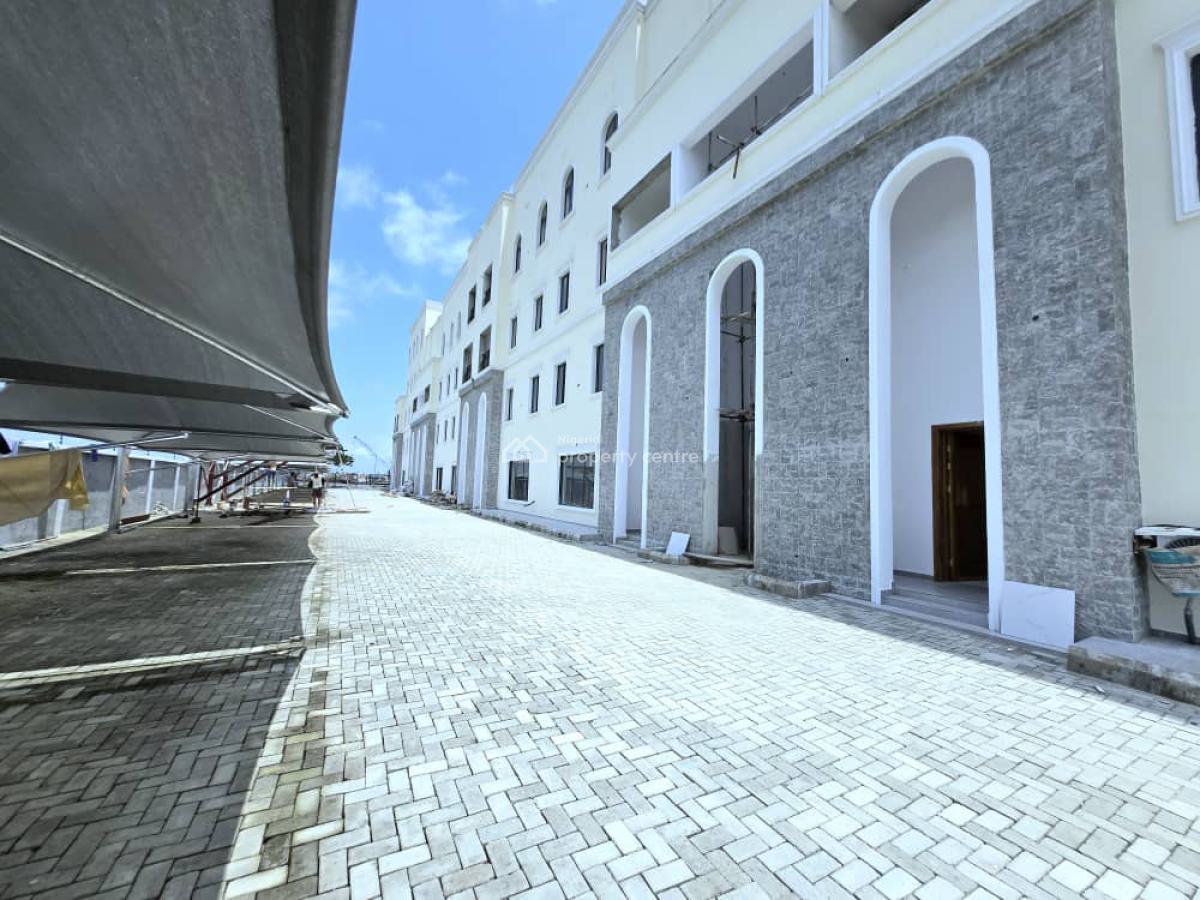 Newly Built Spacious Waterfront 4 Bedroom Terrace Duplex, Lekki Phase 1, Lekki, Lagos, Terraced Duplex for Rent