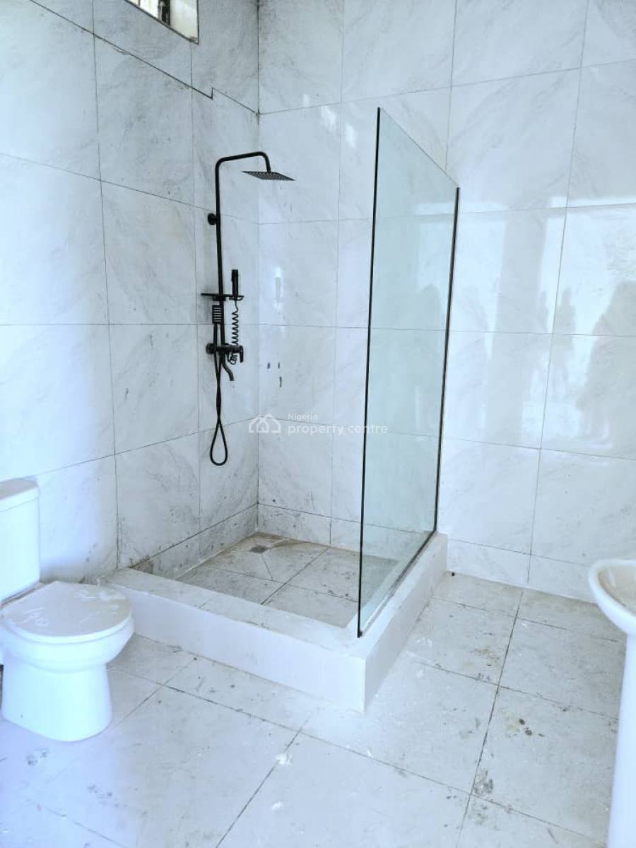 Newly Built Spacious Waterfront 4 Bedroom Terrace Duplex, Lekki Phase 1, Lekki, Lagos, Terraced Duplex for Rent