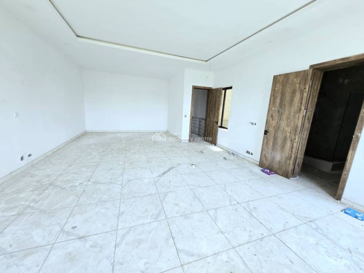 Newly Built Spacious Waterfront 4 Bedroom Terrace Duplex, Lekki Phase 1, Lekki, Lagos, Terraced Duplex for Rent