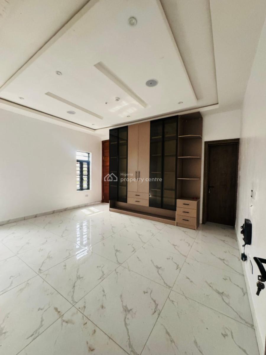 4 Bedroom Semi Detached Duplex, Magodo, Lagos, Semi-detached Duplex for Sale