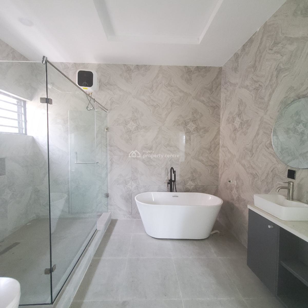 Exquisite 5bedroom Duplex with Bq,gym,cinema, Ologolo, Lekki, Lagos, House for Sale