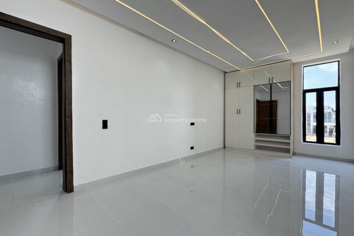 Stunning 5 Bedroom Detached House with Swimming Pool and Bq, Ajah, Lagos, Detached Duplex for Sale